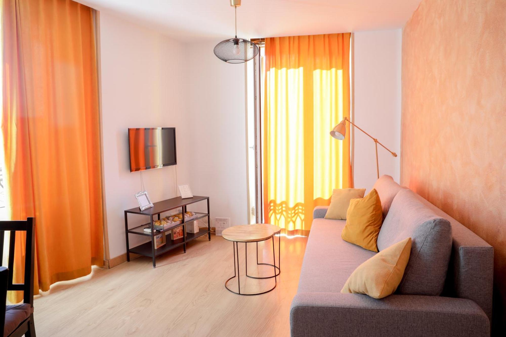 Apartamento Renovated, Chic And Stylish In The Center Of Valencia Exterior foto